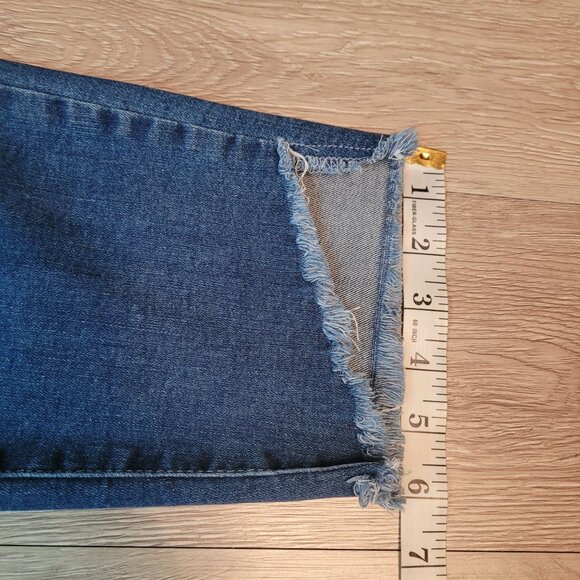 Royalty For Me Jeans Size 18 W Curvy Fit High Rise Ripped Frayed Slanted Ankle - Picture 9 of 10